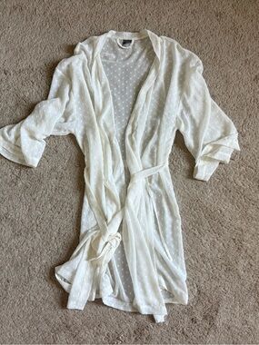 Chelsea28 White Sheer Robe Cover-Up with Hearts